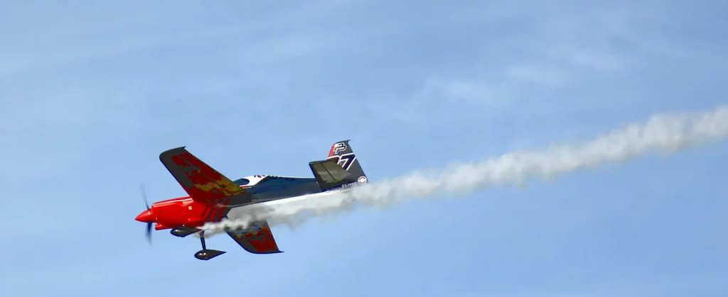 Edge540_4