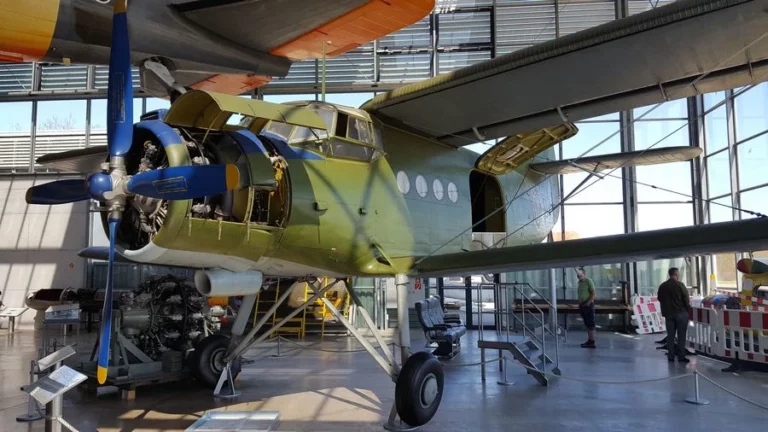 Flugwerft_4